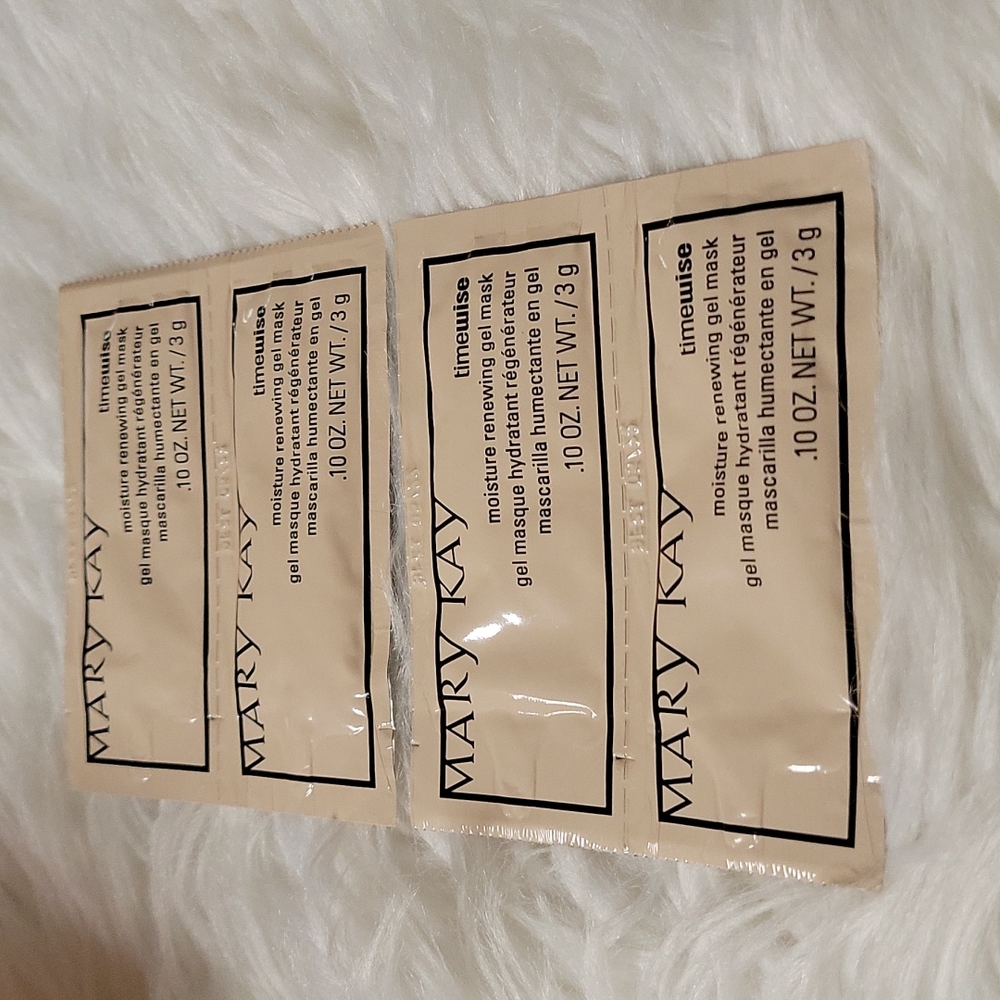 Moisture Renewing Gel Mask